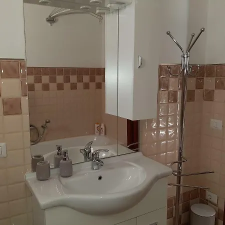 La Casa Di Irene Apartman *
